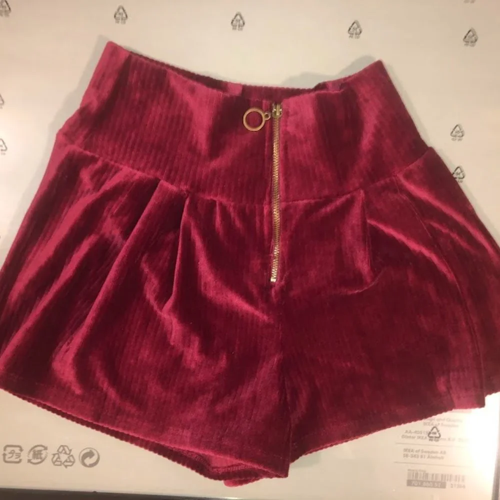 BOZZOLO RED WINE VELVET SHORTS - Picture 5 of 6